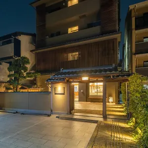 Resi Jisco Goshonishi , Kyoto Japon